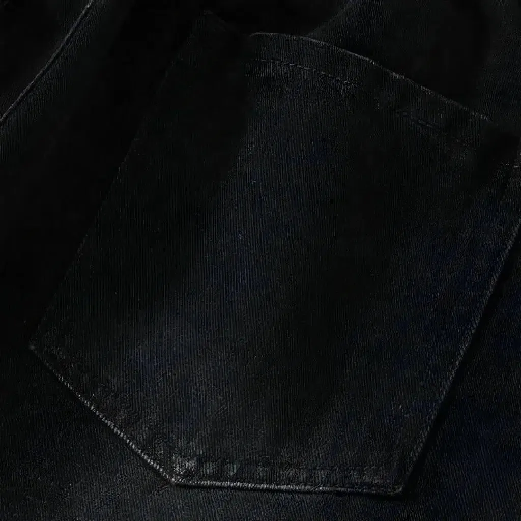 Polished men's aged jeans