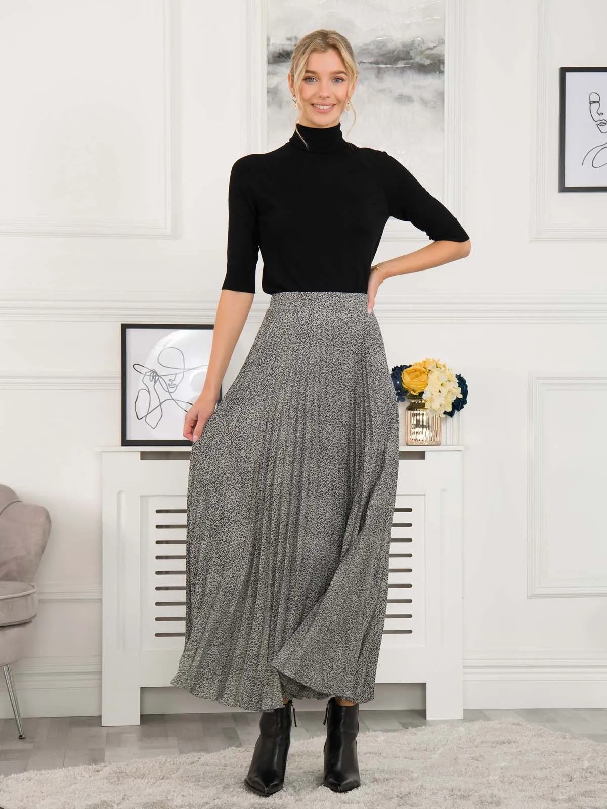 Sonia Pleated Maxi Skirt - Light Grey
